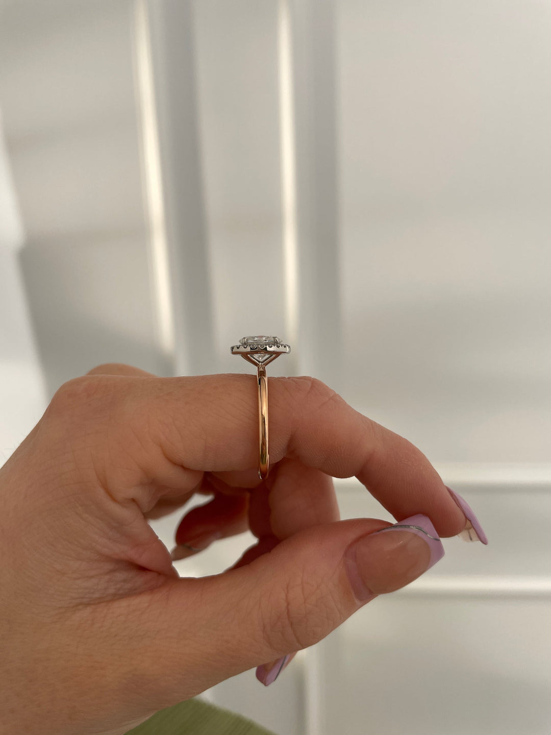 1.25-3.25 CT Oval Cut Lab Grown Diamond Halo Engagement Ring