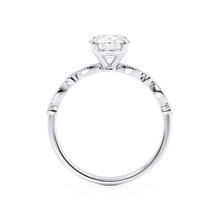 princess-shaped-moissanite-solitaire-engagement-ring