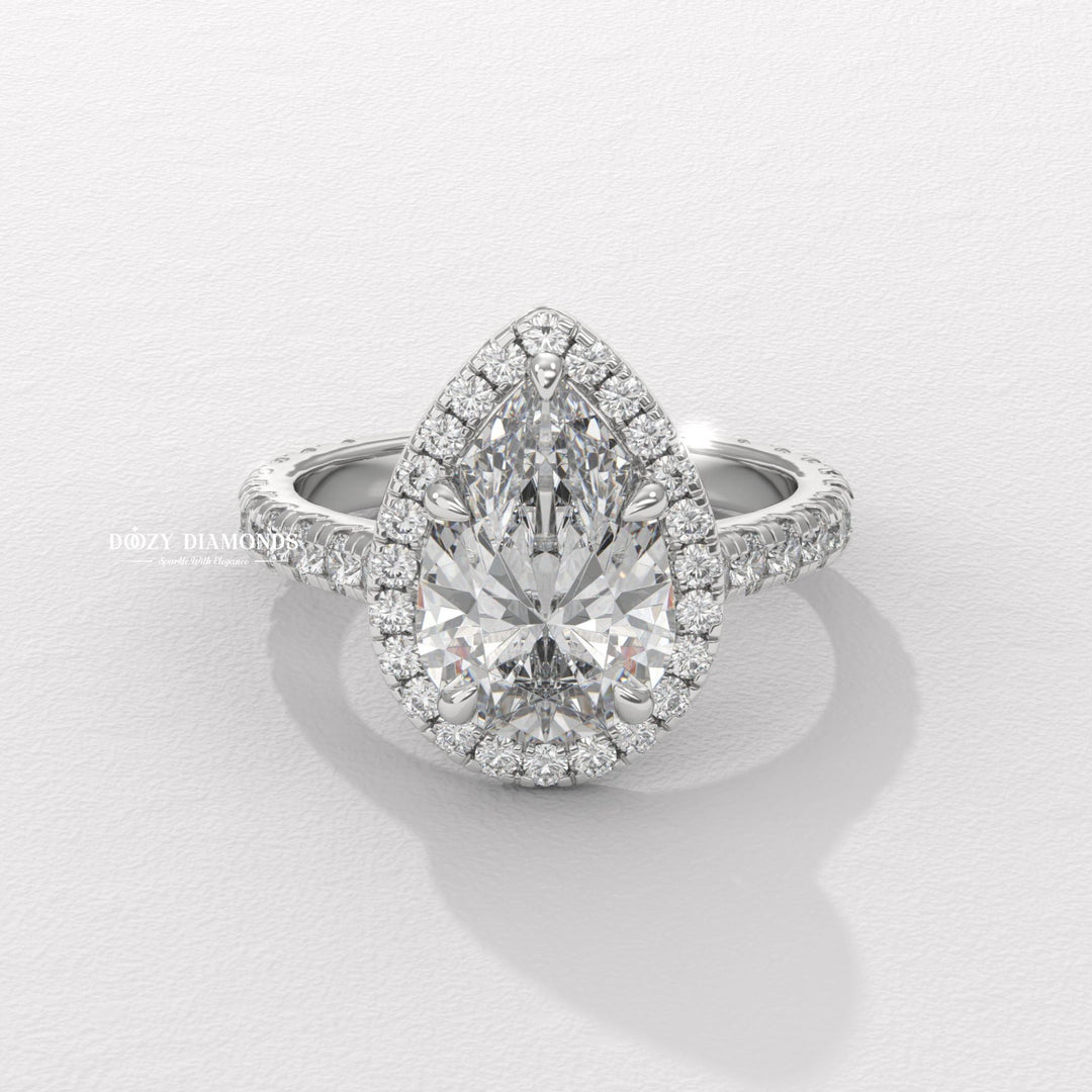 Unique engagement ring
Statement engagement ring
Bridal jewelry