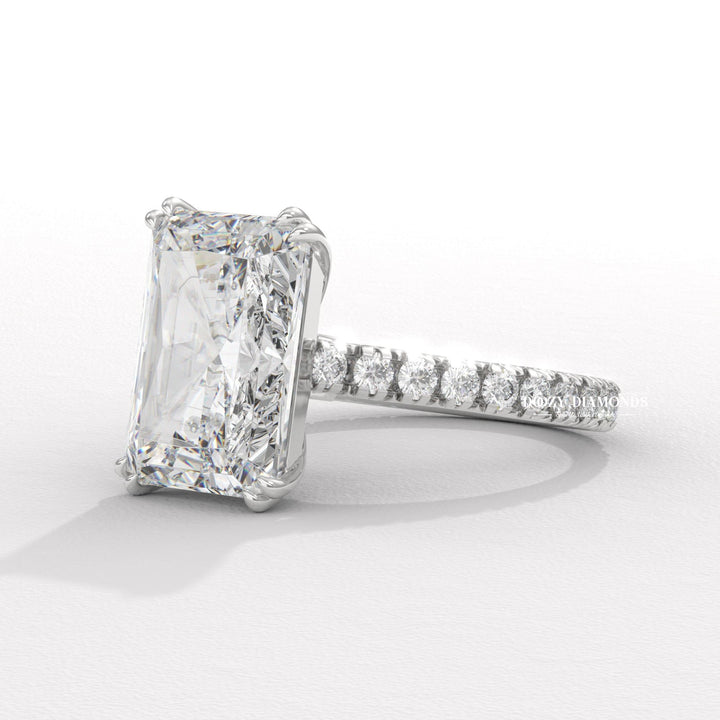 IGI certified lab diamond ring
Eco-friendly radiant diamond jewelry
Conflict-free radiant engagement ring