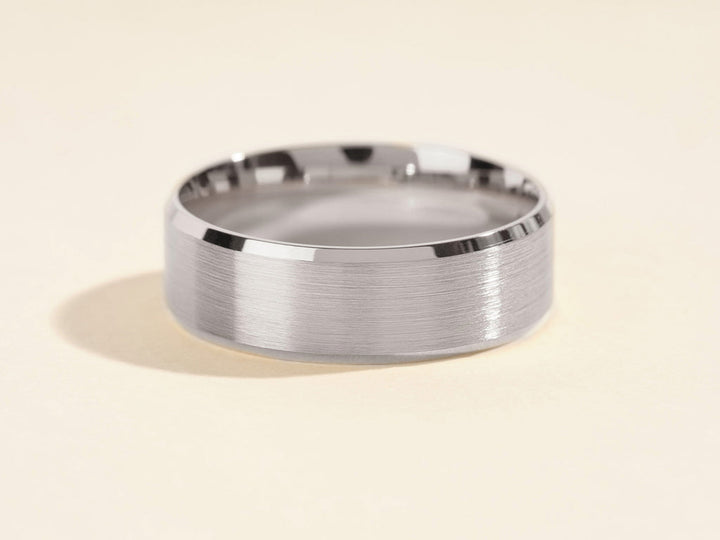 7.0mm Beveled Edge Men's Gold Wedding Band