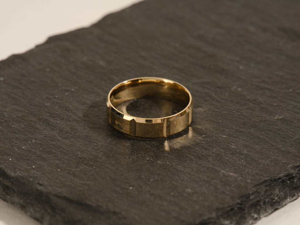 6.0mm Men's  Vertical Beveled Wedding Band