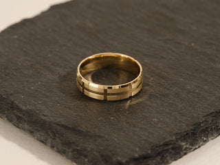 6.0mm Grooved Block Men's Gold Wedding Band