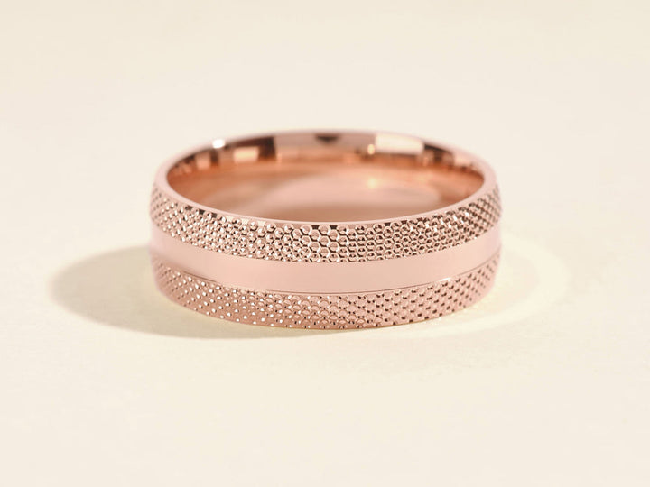 7.0mm Mid-Beveled Classic Accents Men's Wedding Band
