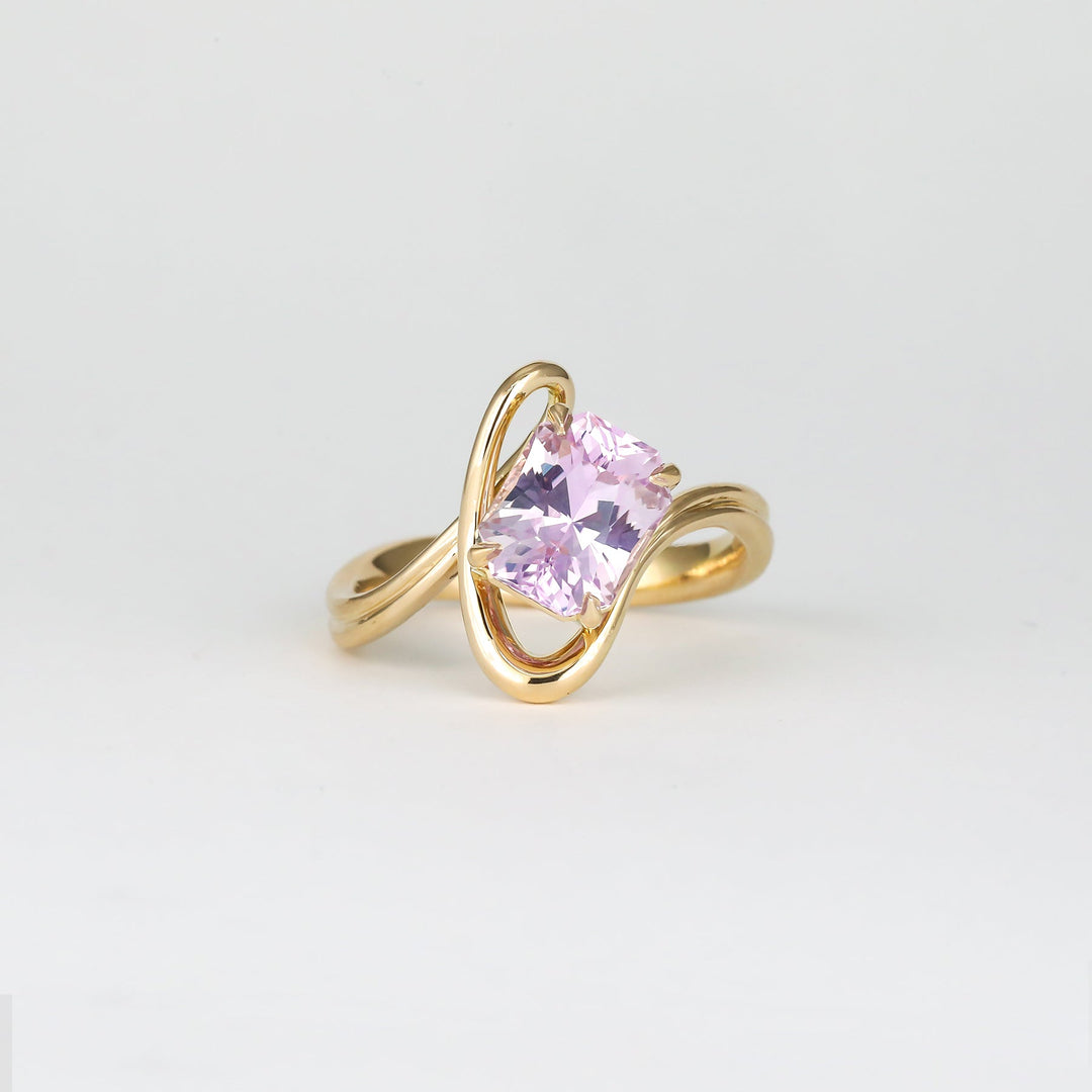 1.50CT-2.50CT Pink Radiant Lab Grown Diamond Engagement Ring for Women