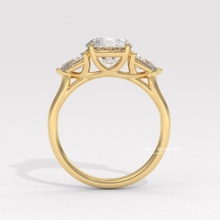 Lab created diamond ring for her
Ethical round lab diamond engagement ring
Sustainable engagement ring lab grown