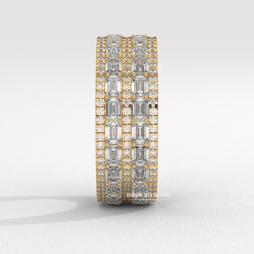 Round brilliant eternity
Lab diamond wedding ring
Mixed cut diamond band