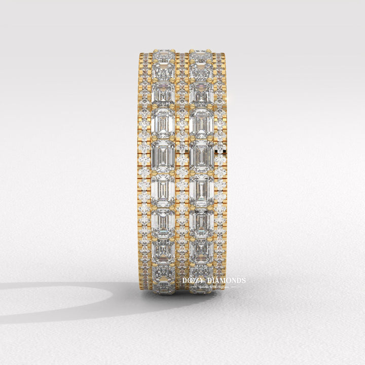 Round brilliant eternity
Lab diamond wedding ring
Mixed cut diamond band