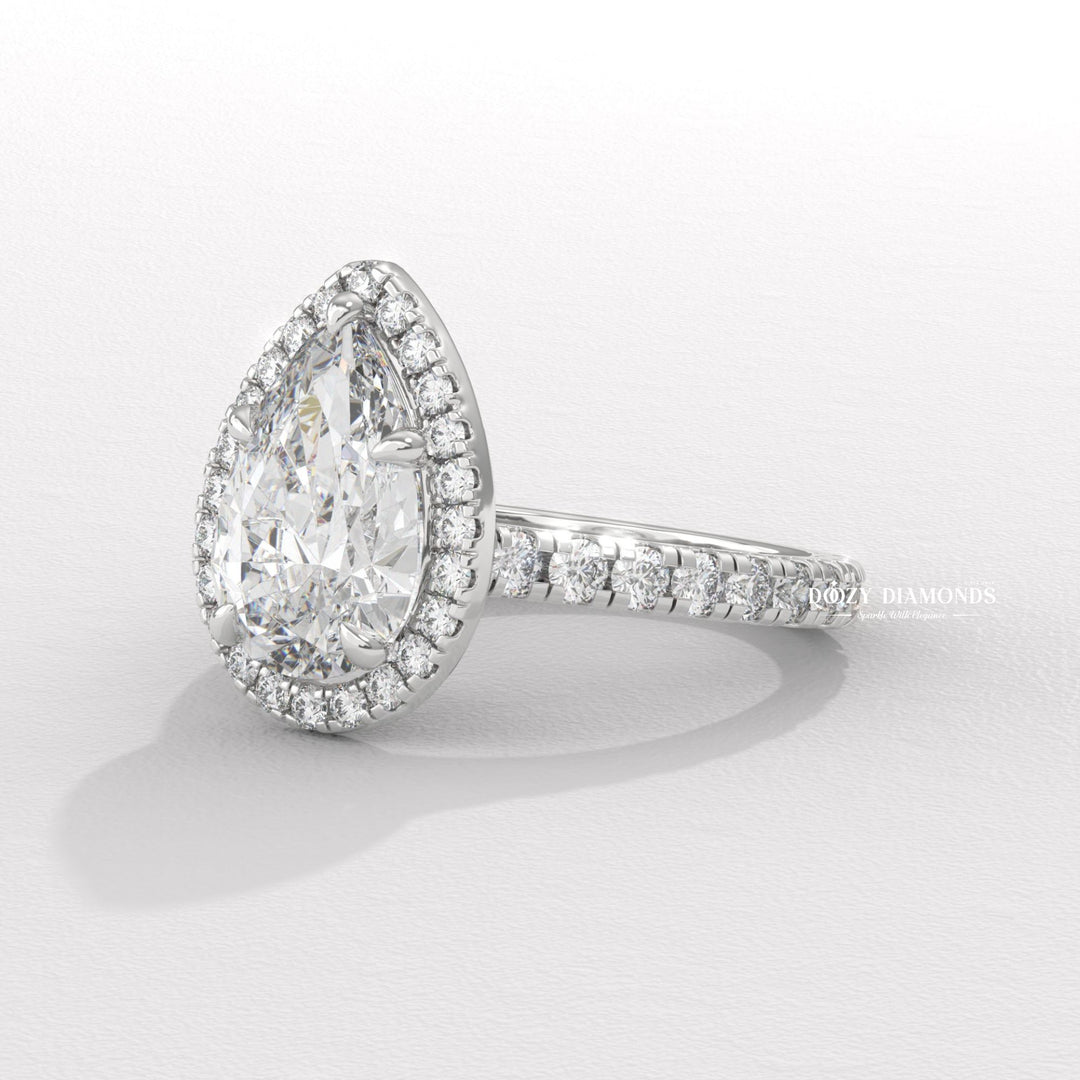 Lab diamond halo ring
VS2 clarity engagement ring
E color engagement ring
Lab grown radiant
IGI certified ring