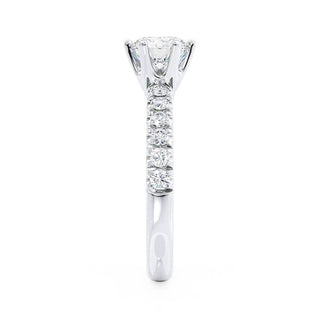 round-shaped-moissanite-solitaire-style-engagement-ring-2