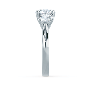 round-shaped-moissanite-three-stone-style-engagement-ring-8
