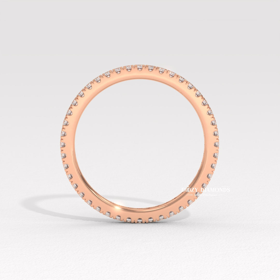 Custom lab diamond ring
Floating diamond eternity
Low profile diamond band
