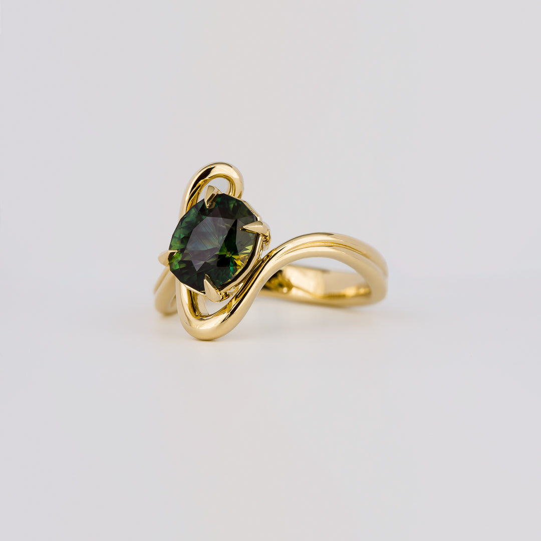 1.0CT-2.0CT Green Oval Cut Lab Grown Diamond Antique Engagement Ring
