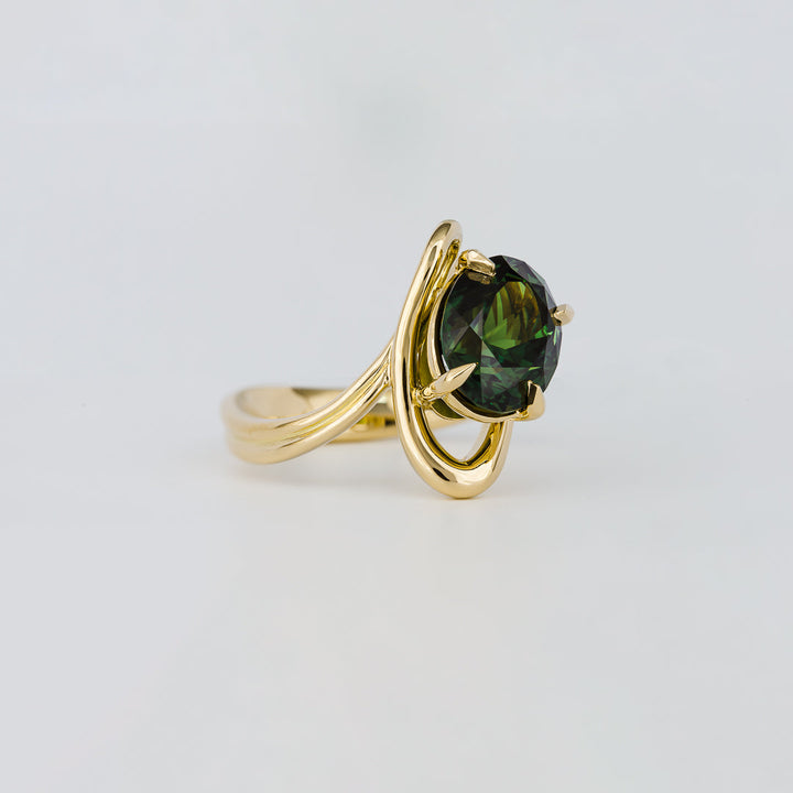 1.50CT-2.50CT Green Oval Lab Grown Unique Diamond Engagement Ring