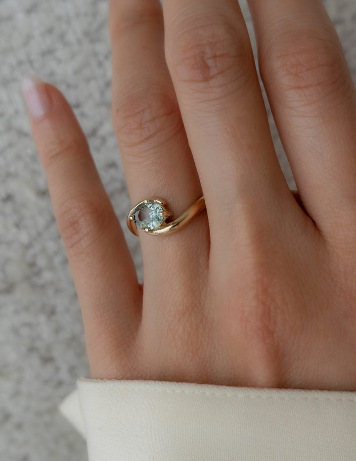 Oval fashionable engagement ring, Oval ethical engagement ring, Oval sustainable engagement ring, Oval conflict-free engagement ring, Oval certified engagement ring, Oval affordable luxury engagement ring, Oval budget engagement ring, 