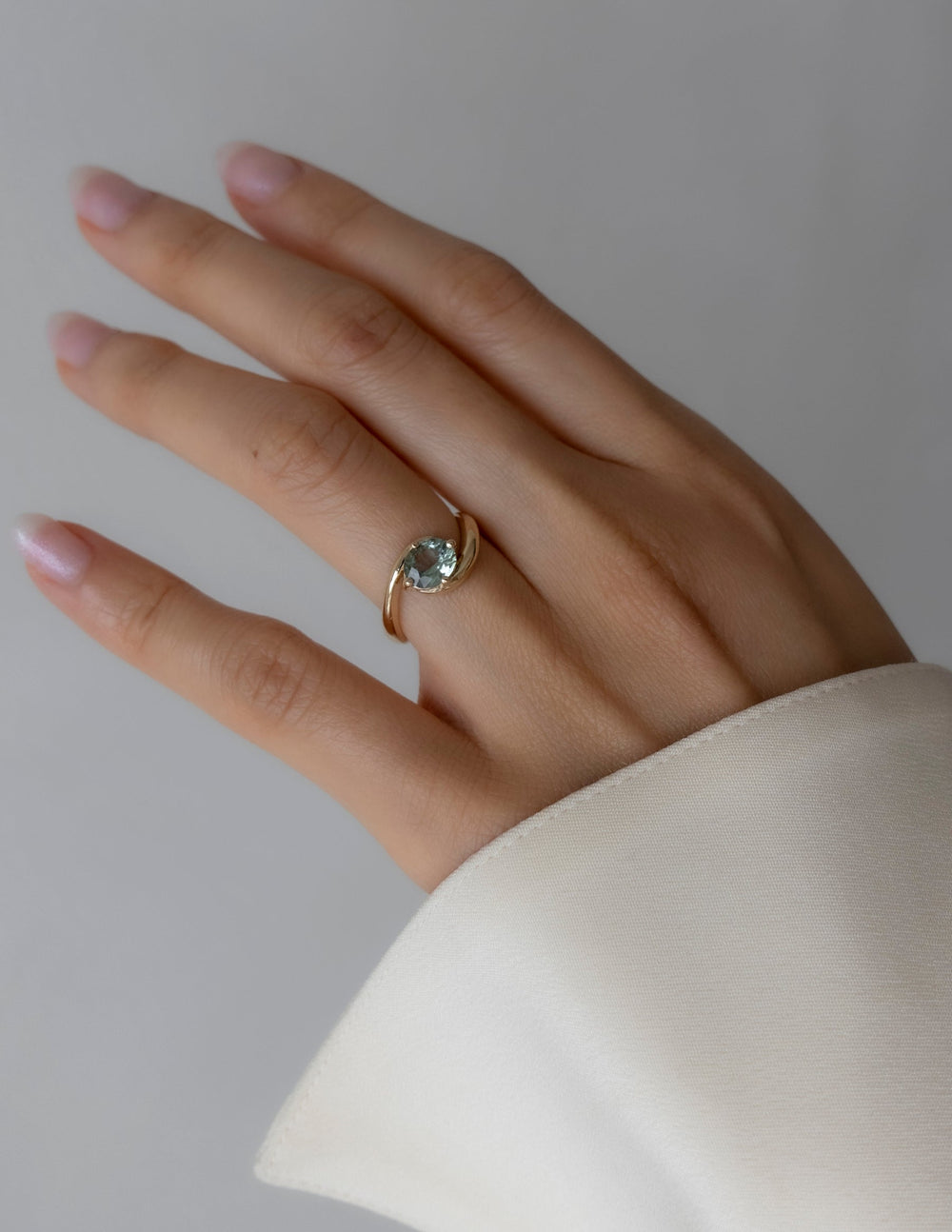 Oval side stone engagement ring, Oval cathedral engagement ring, Oval bezel engagement ring, Oval tension set engagement ring, Oval split shank engagement ring, Oval channel set engagement ring, Oval swirl engagement ring,