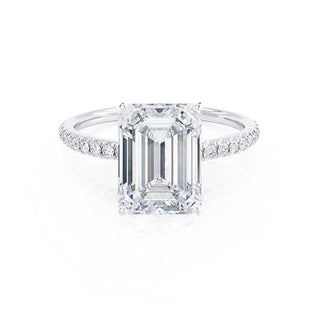 emerald-shaped-moissanite-solitaire-engagement-ring