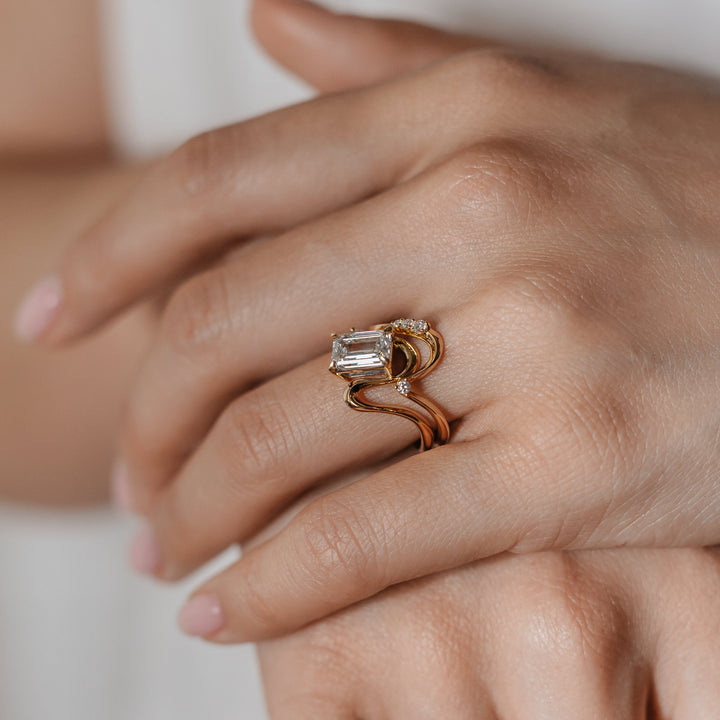 1.0CT-2.0CT Unique Emerald Cut Lab Grown Diamond Engagement Ring