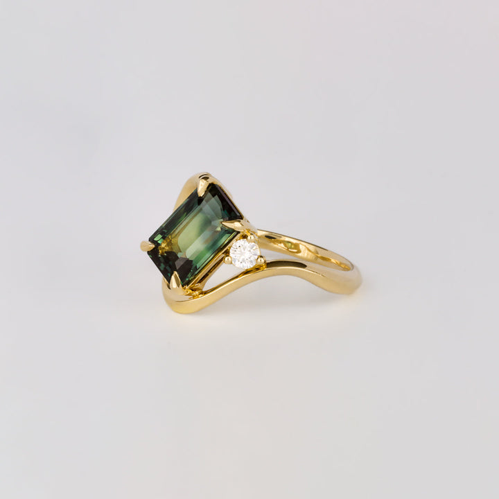 1.50CT-2.50CT Emerald Diamond Antique Engagement Ring