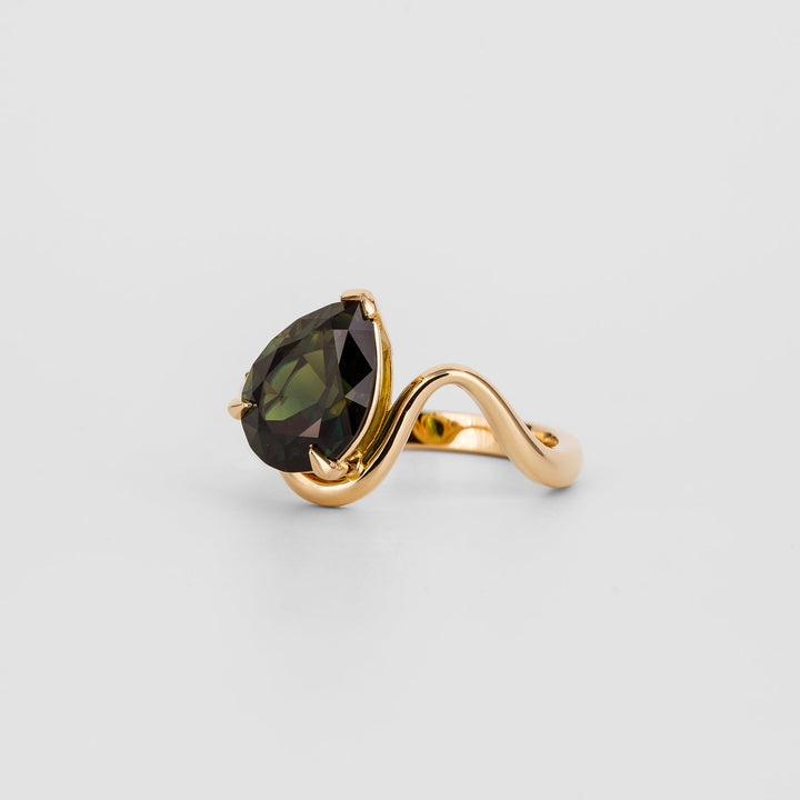 2.50CT-3.50CT Pear Australian Green Sapphire Diamond Engagement Ring