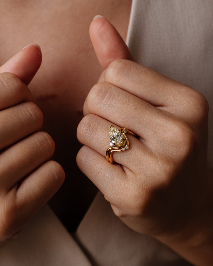 1.0CT-2.0CT Yellow Pear CVD Diamond Unique Engagement Ring