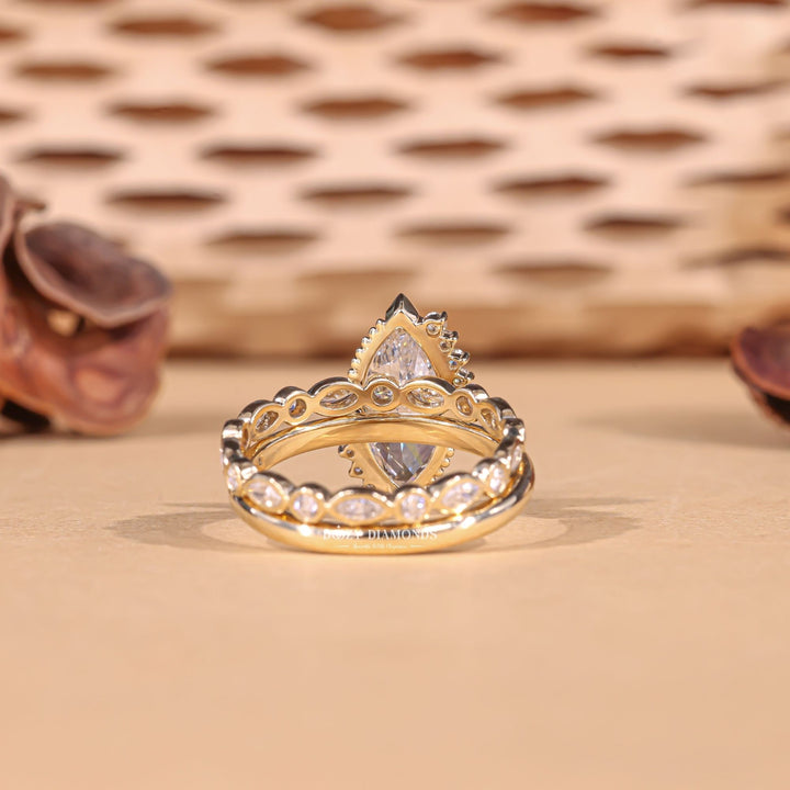 Marquise cut bridal set with antique style, Marquise cut bridal set with pave band, Marquise cut bridal set with channel set band, Marquise cut bridal set with prong set band, Marquise cut bridal set with bezel set band, 