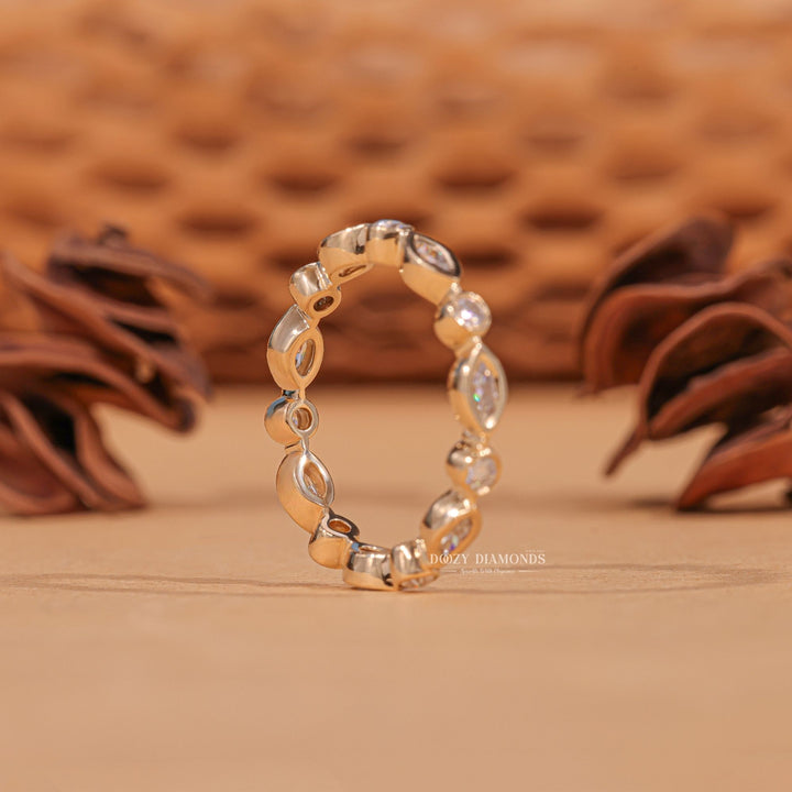 Marquise diamond band stackable, Marquise diamond band milgrain, Marquise diamond band filigree, Marquise diamond band comfort fit, Marquise diamond band knife edge, 