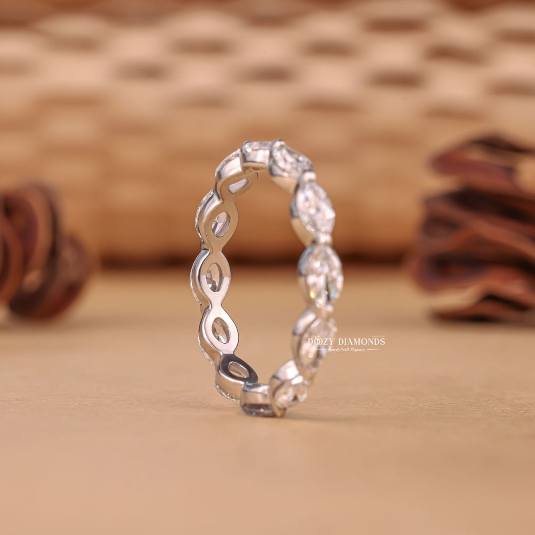  Marquise diamond band rose gold, Marquise diamond band yellow gold, Marquise diamond band for women, Marquise diamond band for couples, Marquise diamond band vintage, Marquise diamond band antique