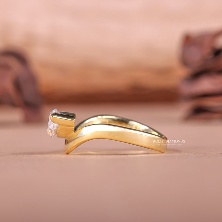  Marquise modern engagement ring, Marquise three-stone engagement ring, Marquise side stone engagement ring, Marquise cathedral engagement ring, 