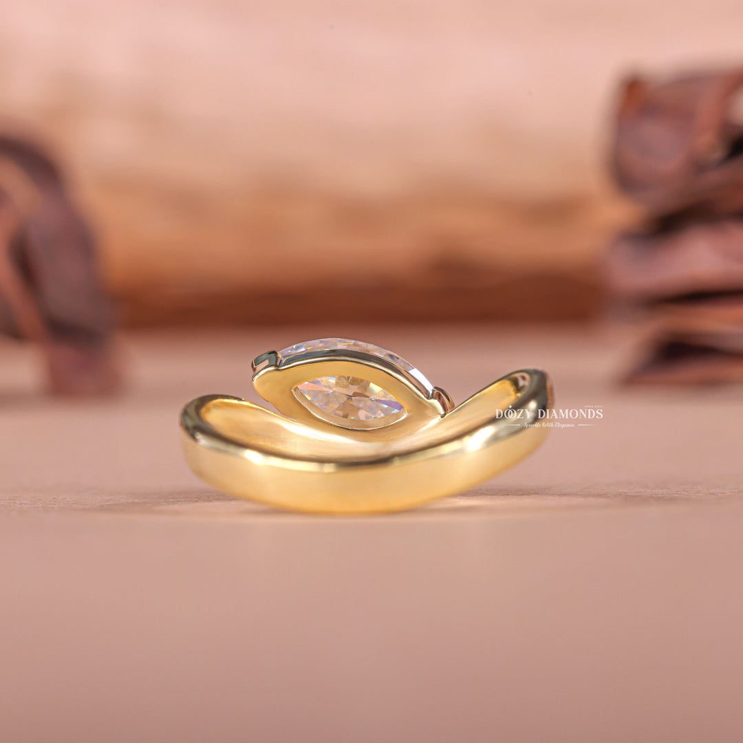 Marquise swirl engagement ring, Marquise unique engagement ring, Marquise traditional engagement ring, Marquise contemporary engagement ring, Marquise minimalist engagement ring, 