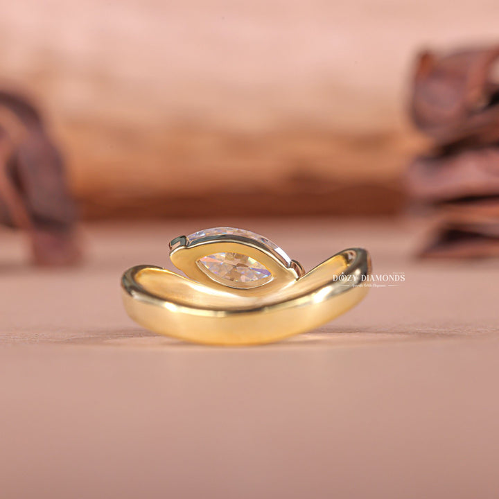 Marquise swirl engagement ring, Marquise unique engagement ring, Marquise traditional engagement ring, Marquise contemporary engagement ring, Marquise minimalist engagement ring, 