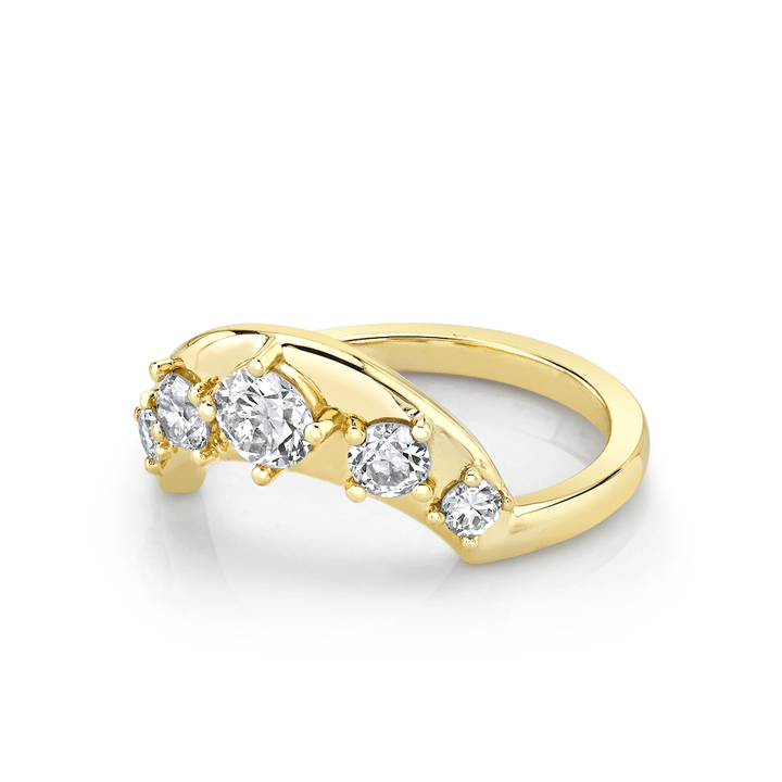 Round Diamond CVD EF/VVS Five Stone Curved Wedding Band