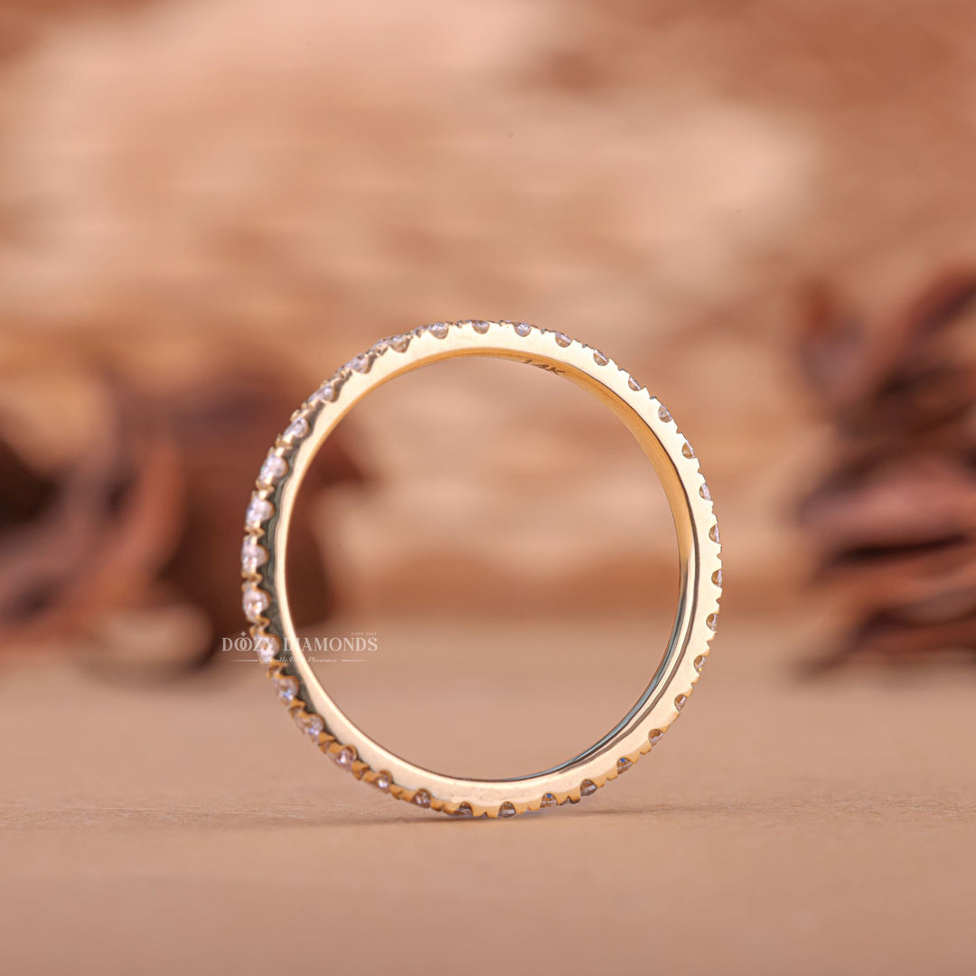 Lustrous diamond wedding band, Radiating diamond wedding band, Brilliant diamond wedding band, Mesmerizing diamond wedding band, Enchanting diamond wedding band, 