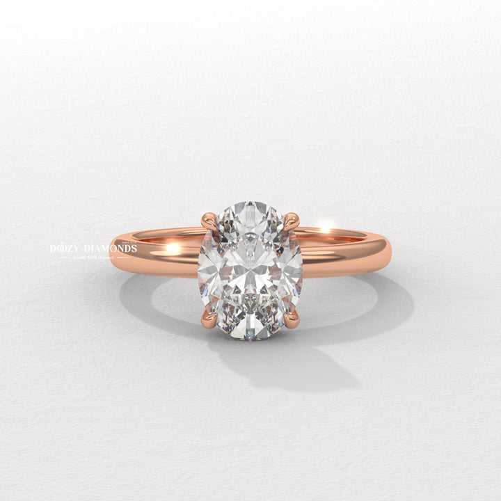 Classic oval yellow gold ring
Minimalist yellow gold ring
Elongated oval cut ring