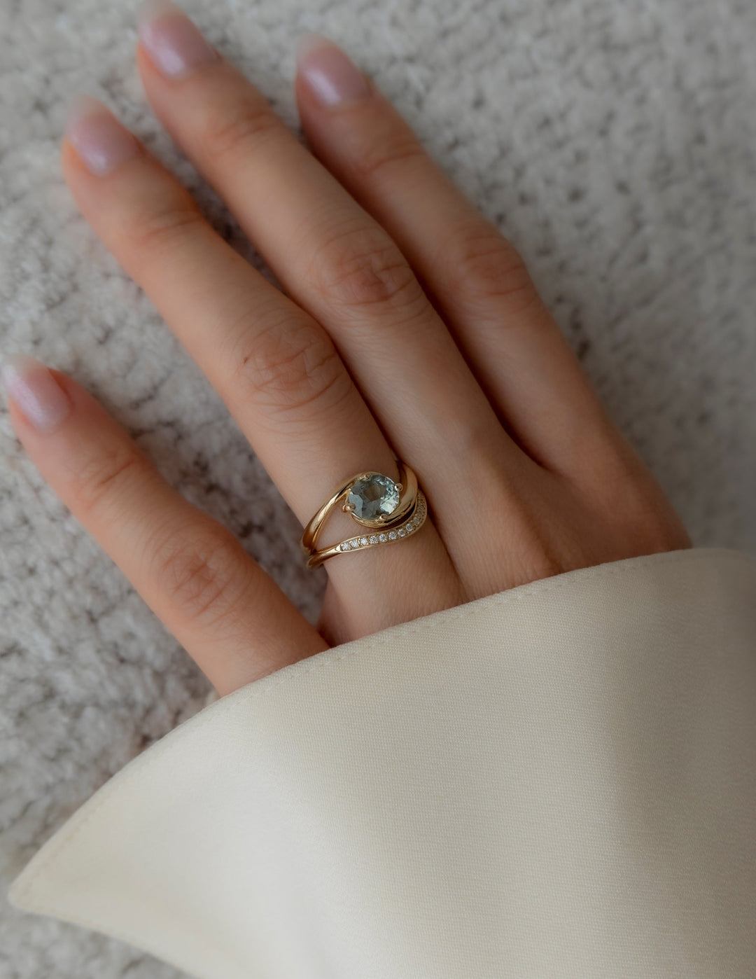 Oval expensive engagement ring, Oval high-quality engagement ring, Oval best engagement ring, Oval top-rated engagement ring, Oval online engagement ring, 