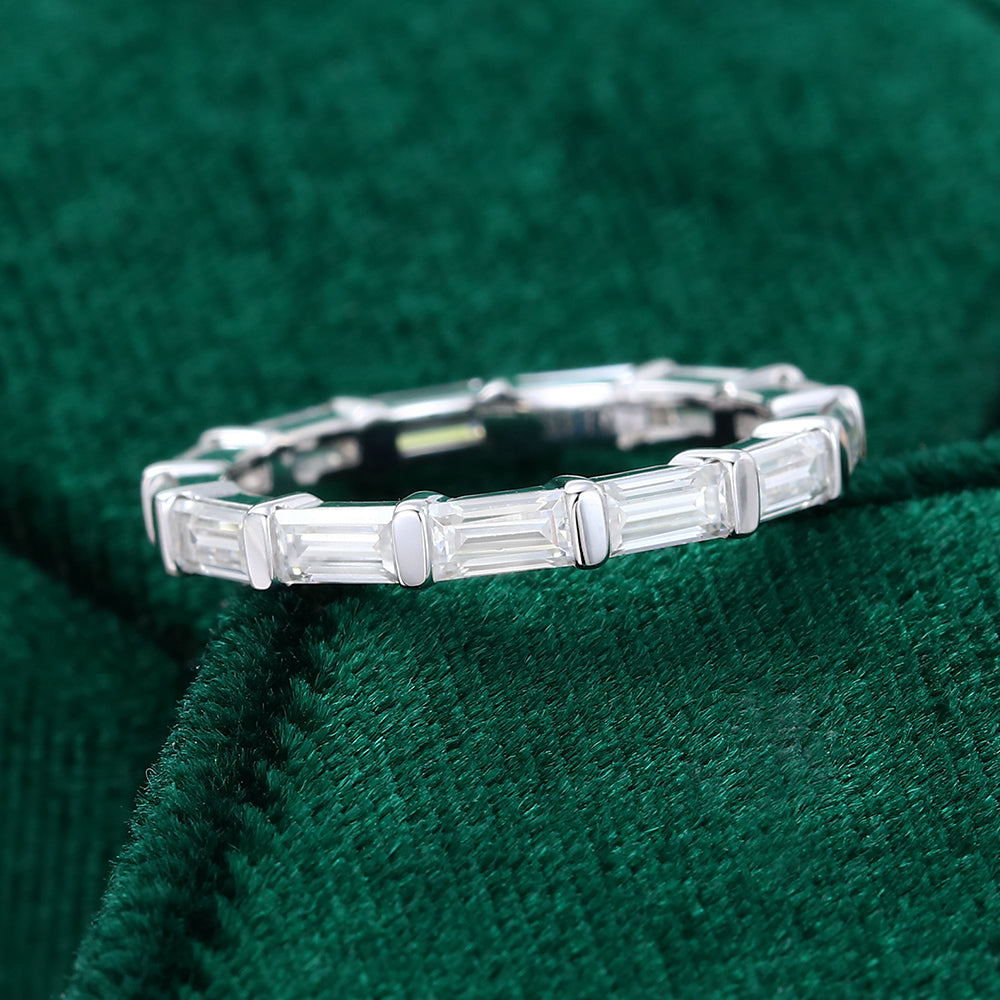 baguette-moissanite-bar-wedding-band-1