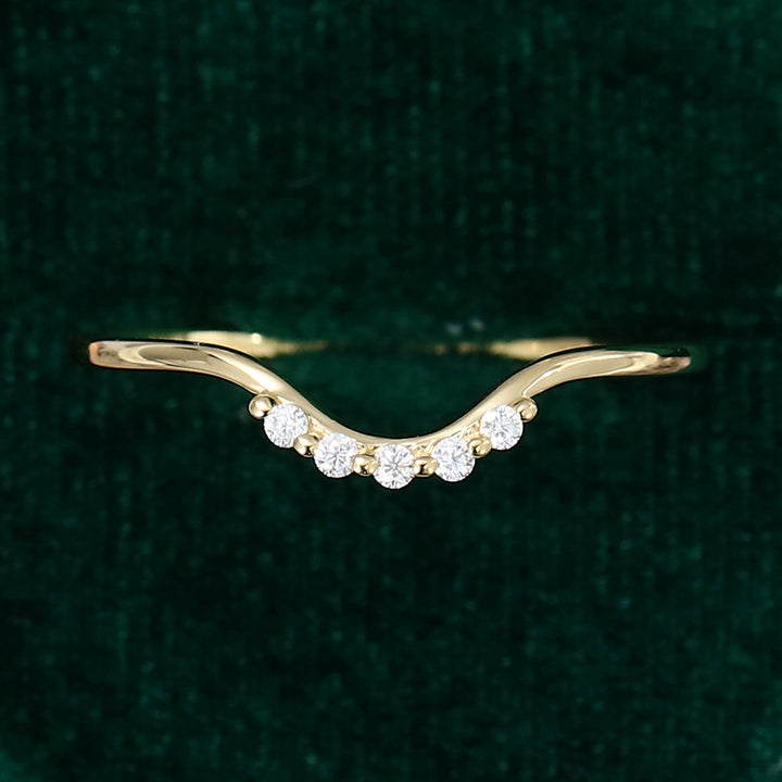 0-05-ct-round-moissanite-curved-wedding-band