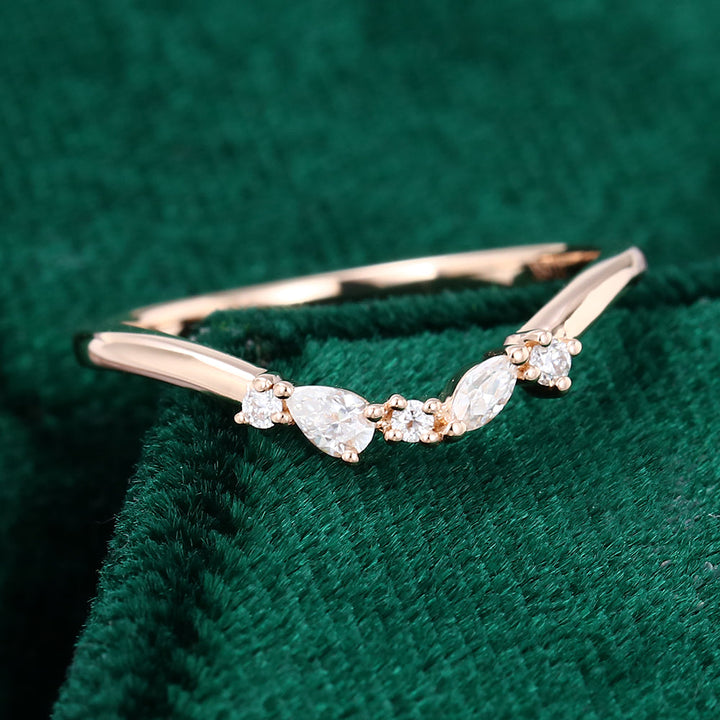 0-30-ct-round-pear-marquise-moissanite-curved-wedding-band