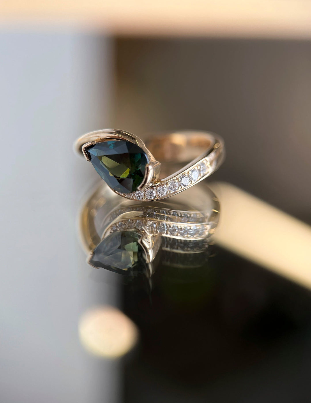 1.0CT-2.0CT Green-Blue Pear Cut Lab Grown Diamond Demi Pavé Engagement Ring
