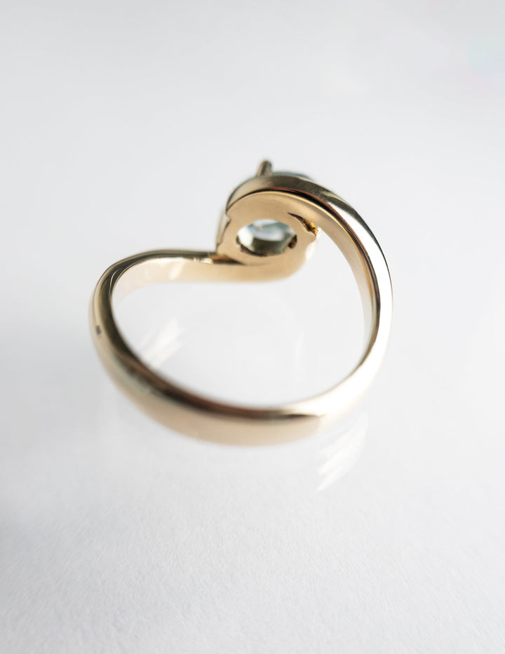 1.0CT-2.0CT Blue Sapphire Oval Cut Lab Grown Unique Diamond Engagement Ring