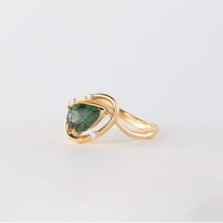 1.50CT-2.50CT Green Pear Cut Antique Lab Grown Diamond Engagement Ring