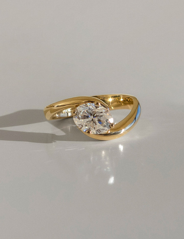 1.0CT-2.0CT Oval Cut Lab Grown Diamond Unique Bypass Engagement Ring