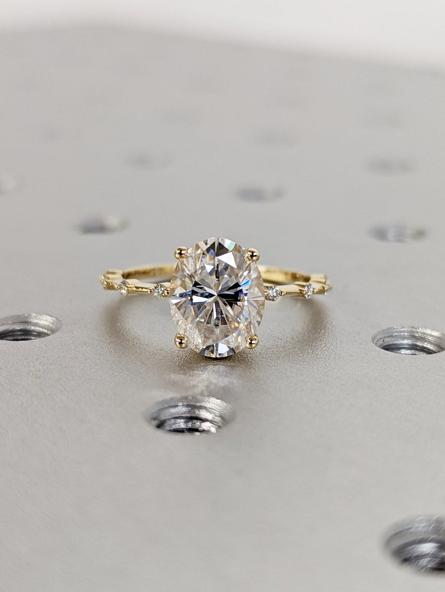 engagement-announcement-ring
