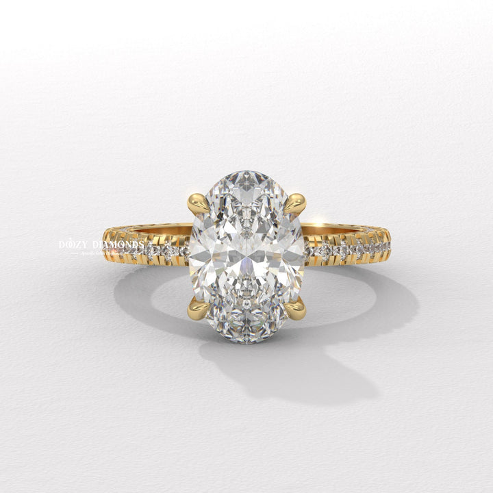 Oval cut lab grown diamond ring
Three side pavé engagement ring
Oval diamond three row pavé band