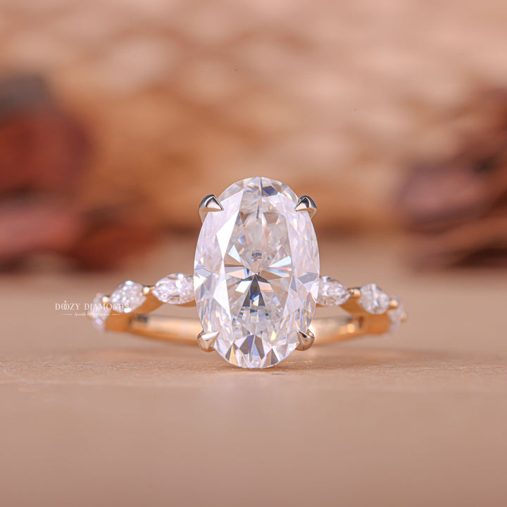 Oval glamorous engagement ring, Oval sophisticated engagement ring, Oval trendy engagement ring, Oval fashionable engagement ring, Oval ethical engagement ring,