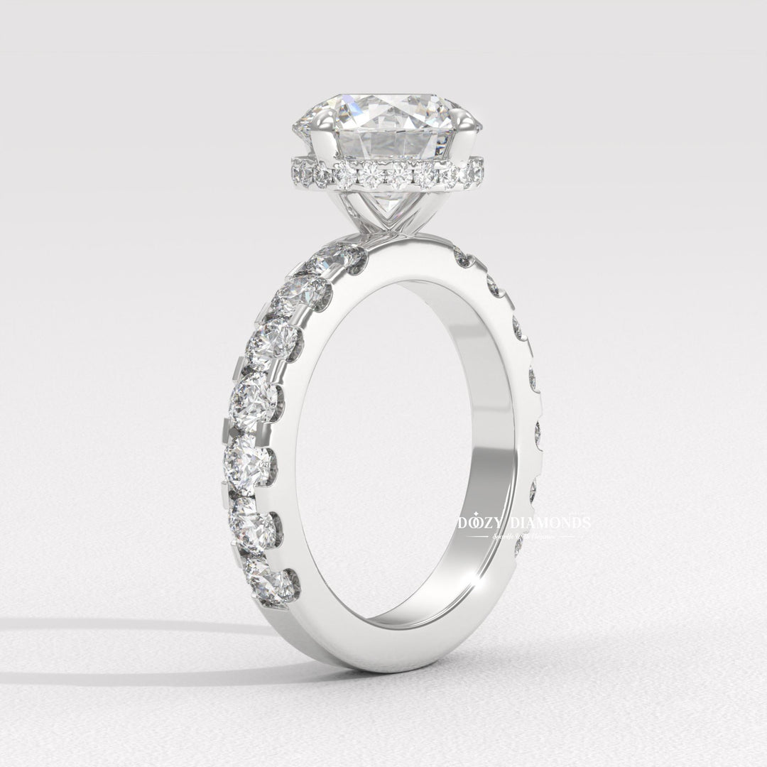 Timeless engagement ring design
Secret halo engagement ring
Under halo ring setting
Pavé diamond hidden halo ring 
