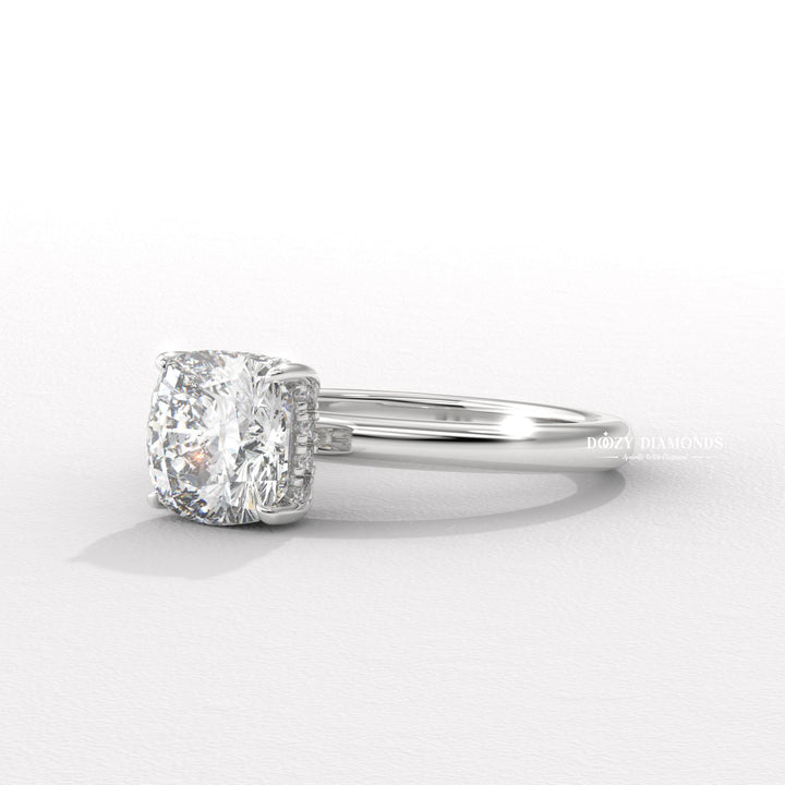 Classic cushion cut
Minimalist hidden halo
Brilliant cut lab diamond
Pave set band hidden halo