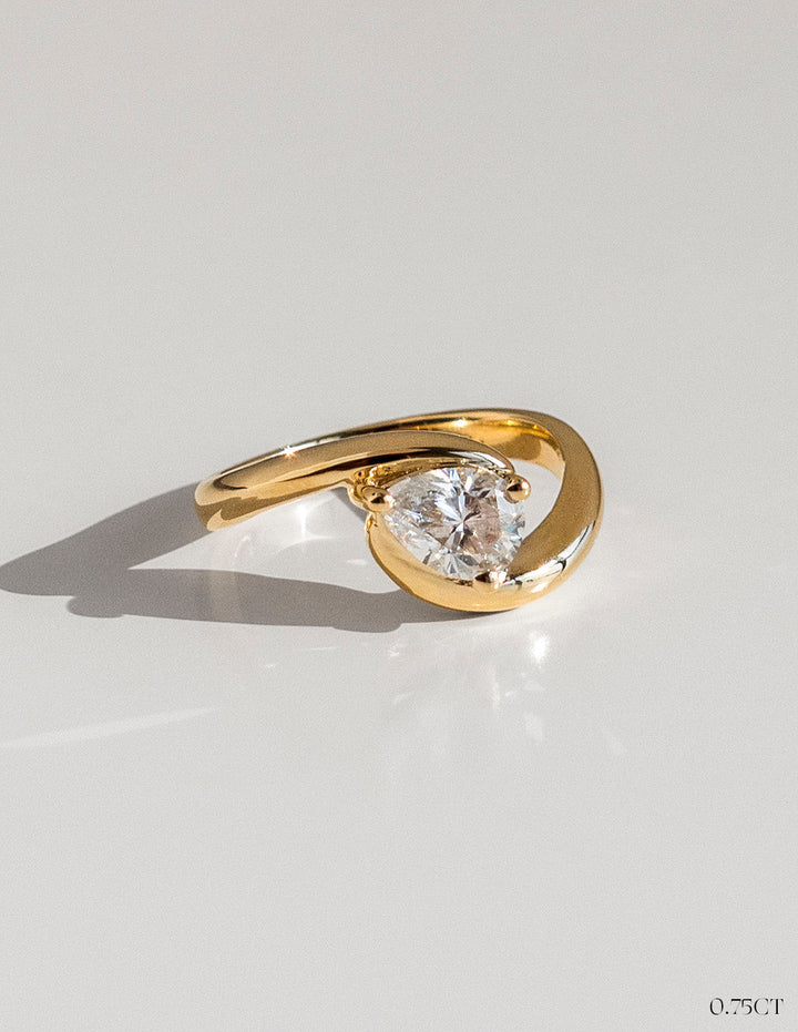 1.0CT-2.0CT Pear Cut Lab Grown Unique Diamond Engagement Ring