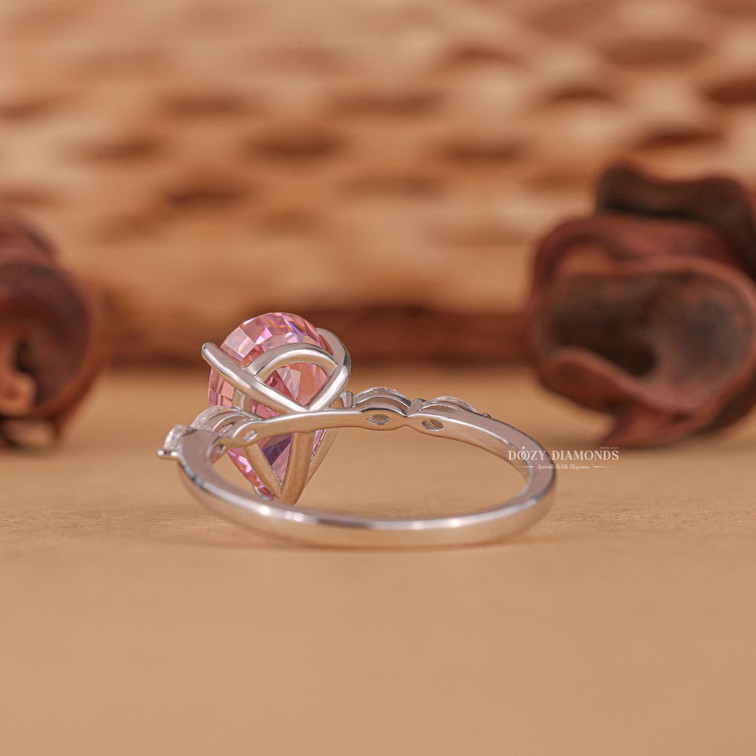  Pear personalized diamond ring, Pear exclusive diamond ring, Pear engraved diamond ring, Engagement ring, Diamond engagement ring, Gold engagement ring, 