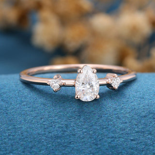 0-39-ct-pear-shaped-moissanite-solitaire-engagement-ring